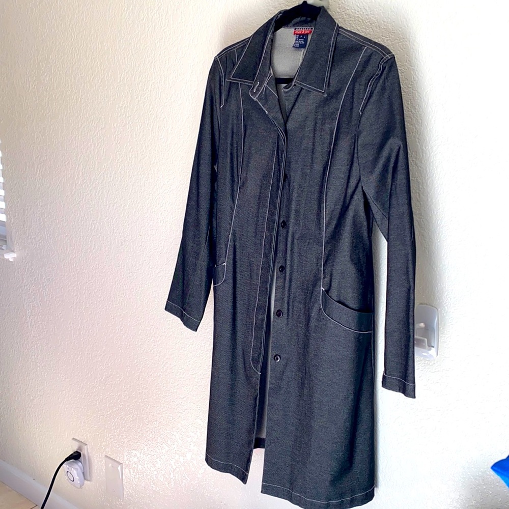 Mac & Jac beautiful, like new black denim, knee length jacket. Size 8